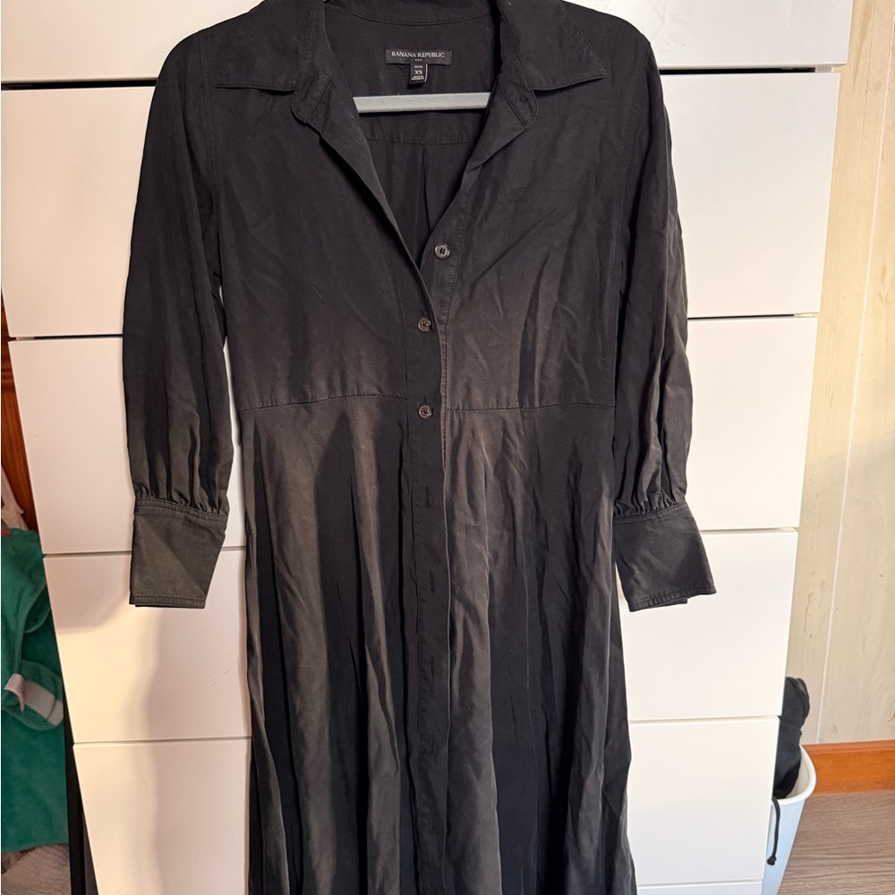 Banana Republic Black Long Sleeve Dress